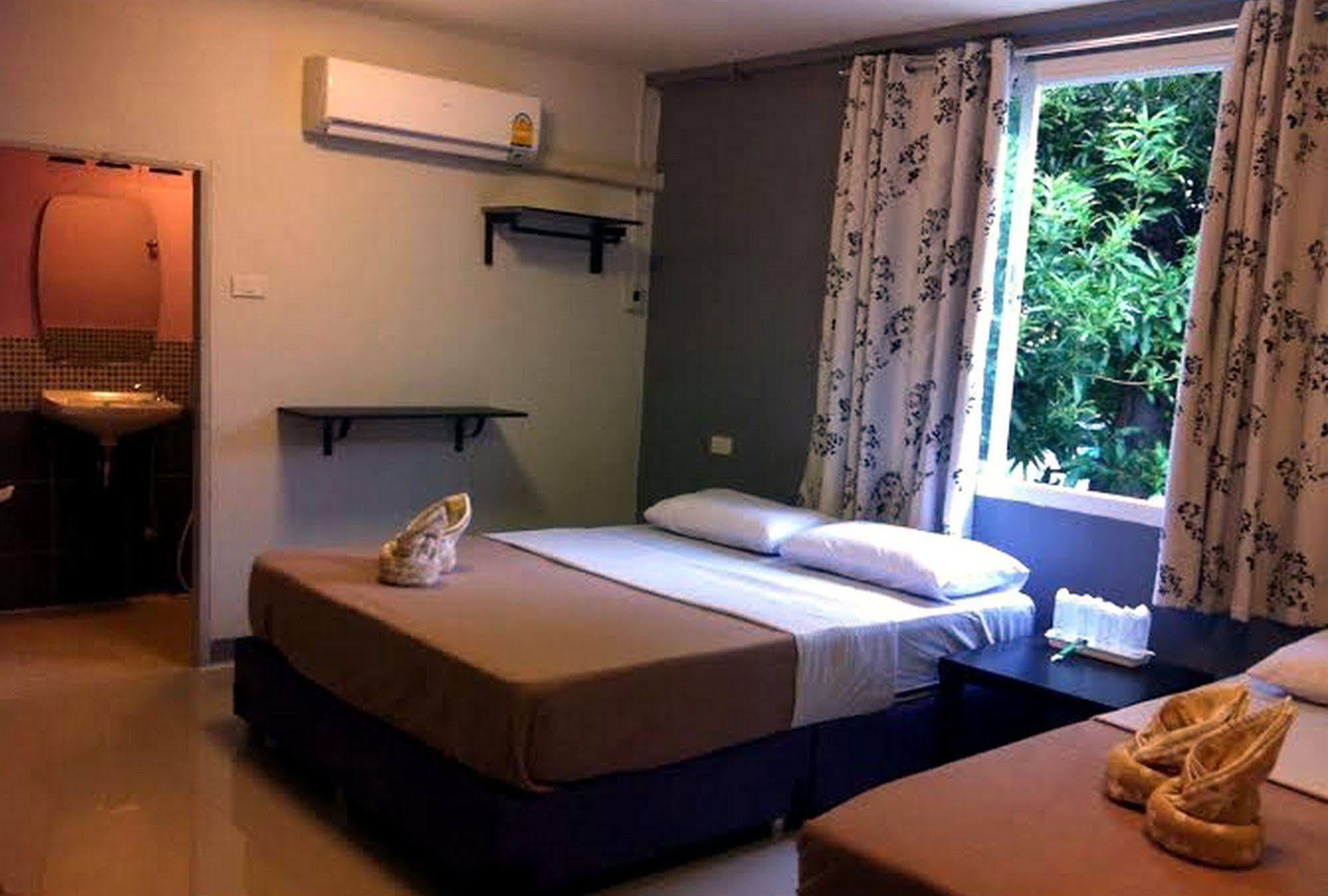 Sidare Bed And Breakfast Bangkok Extérieur photo